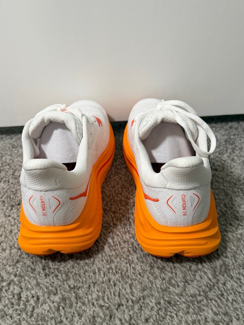 Hoka One One White & Orange Women's Clifton 10 Athletic Running Shoes, Size 9B - Picture 7 of 11
